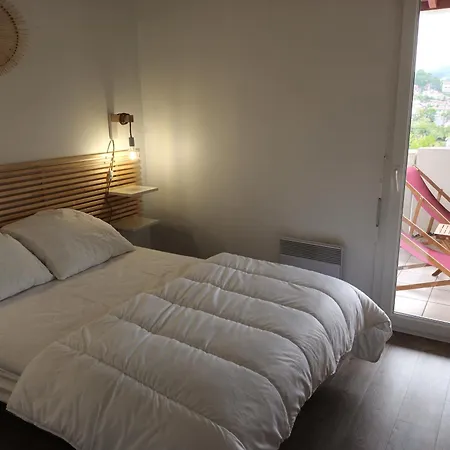 Appart. 2* A Hendaye, Proche Centre, Parking Privatif - Fr-1-239-777
