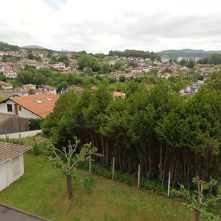 Hendaye, 2 Pièces, 4 Personnes - Fr-1-239-777 Hendaye